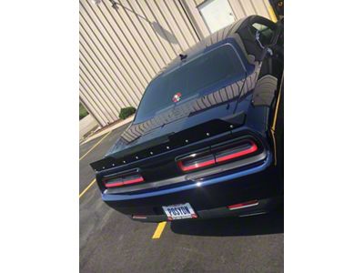 Venom Series Wickerbill Spoiler without Backup Camera Cutout (15-23 Challenger)